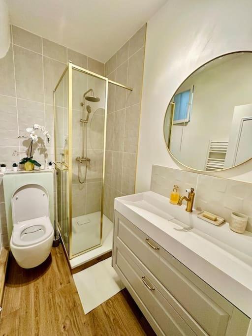 Apartamento Appt Renove Proche Montmartre Gare Du Nord Et Est París Exterior foto