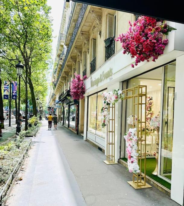 Apartamento Appt Renove Proche Montmartre Gare Du Nord Et Est París Exterior foto